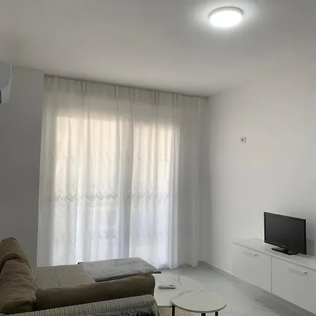 Casa Coral - * Shëngjin